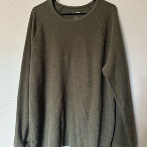 Goodfellow & Co Olive Textured Crewneck
